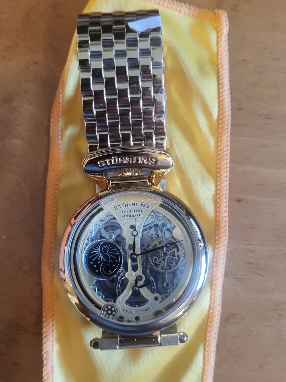 Stührling Original  Men's Legacy Watch